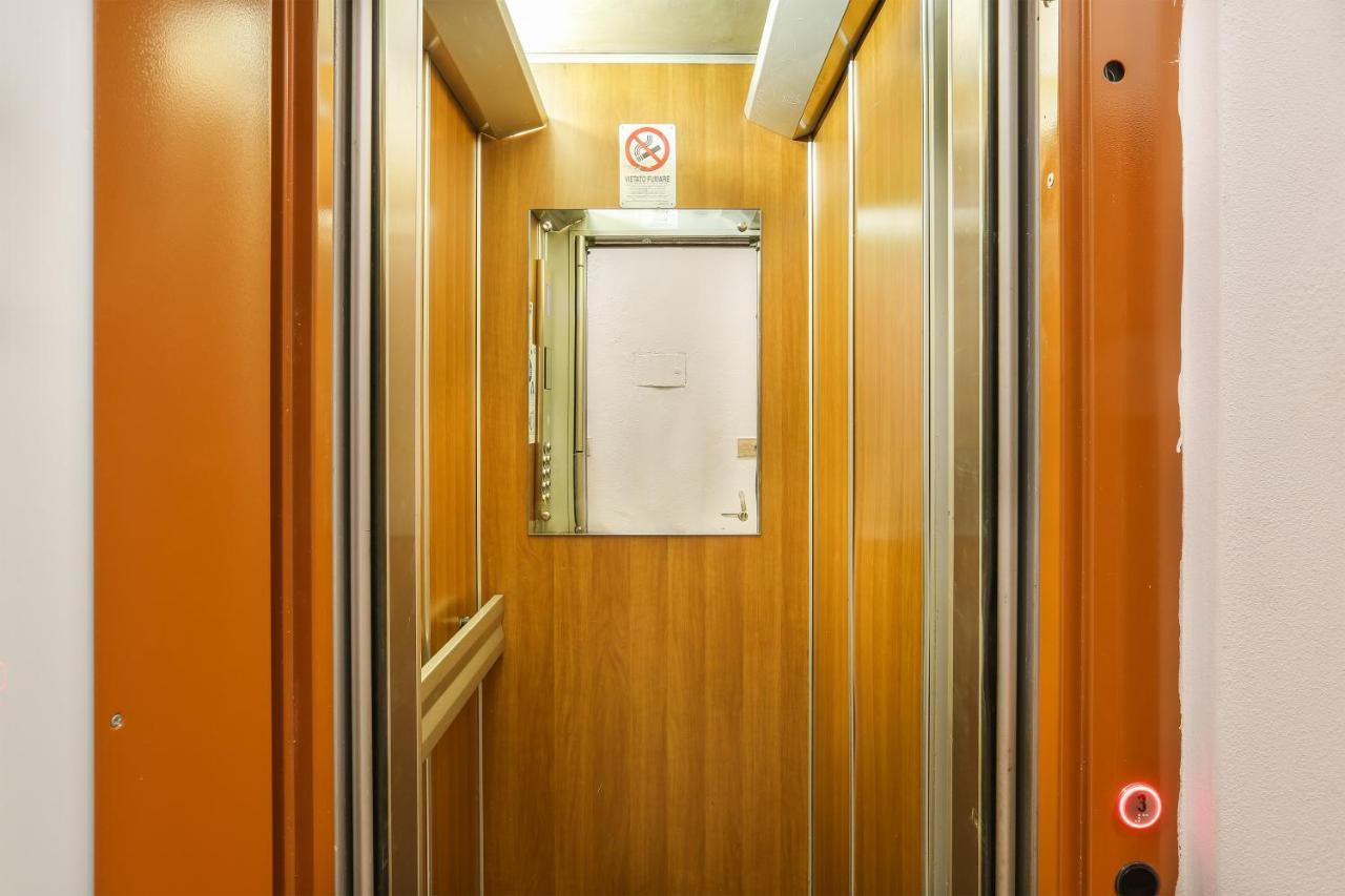 The Red Loft In Ponte Vecchio Apartment Флоренция Екстериор снимка